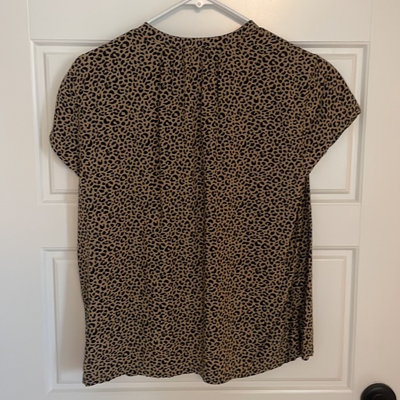 Short sleeve button up - Picture 4 of 5